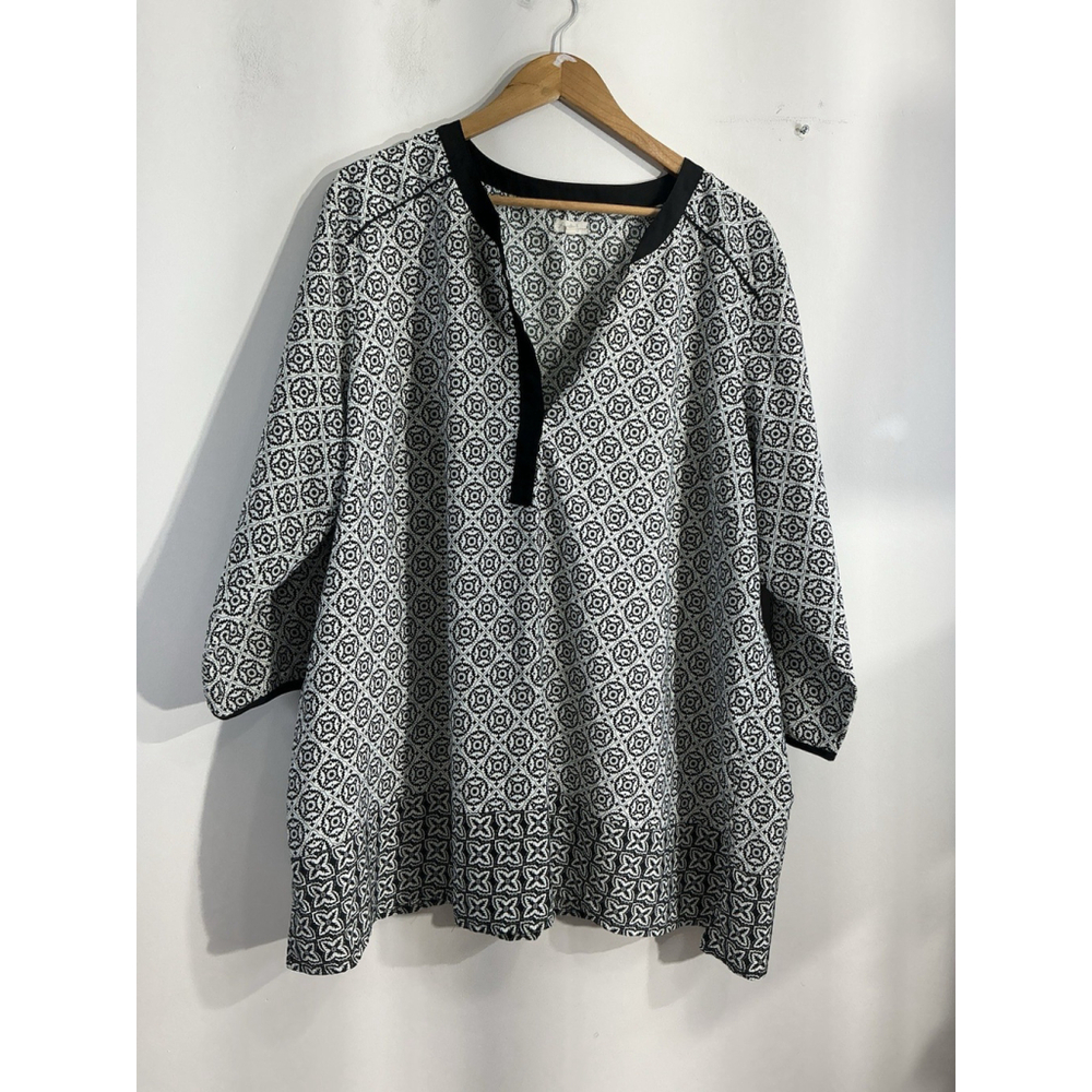 Womans Antilia Femma 3X Black White Boho Print V Neck 3/4 Sleeve Pullover Blouse